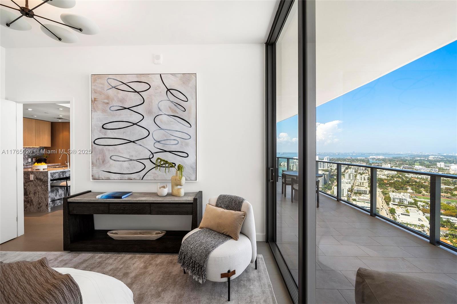FIVE PARK - Residential