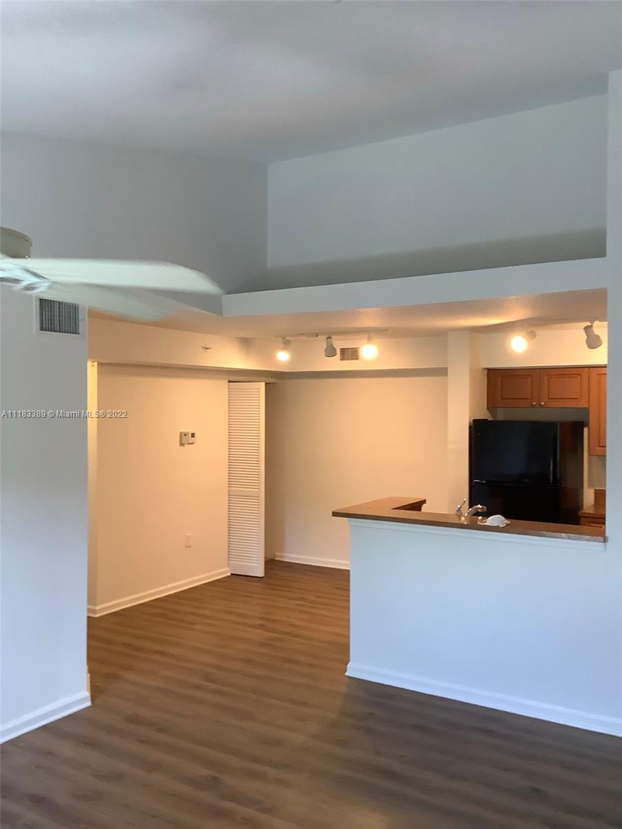 Immaculate two bedroom and two bath apartment near US1 in Homestead. Features new appliances, a balcony, and a full-sized washer/dryer in the unit. Master bedroom has a large walk-in closet. Community has a pool and playground.