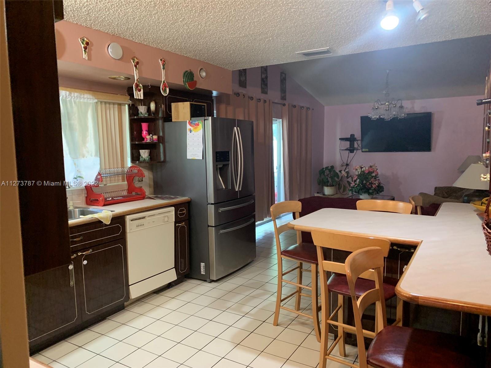 RIVER RUN SEC TWO - Residential Lease