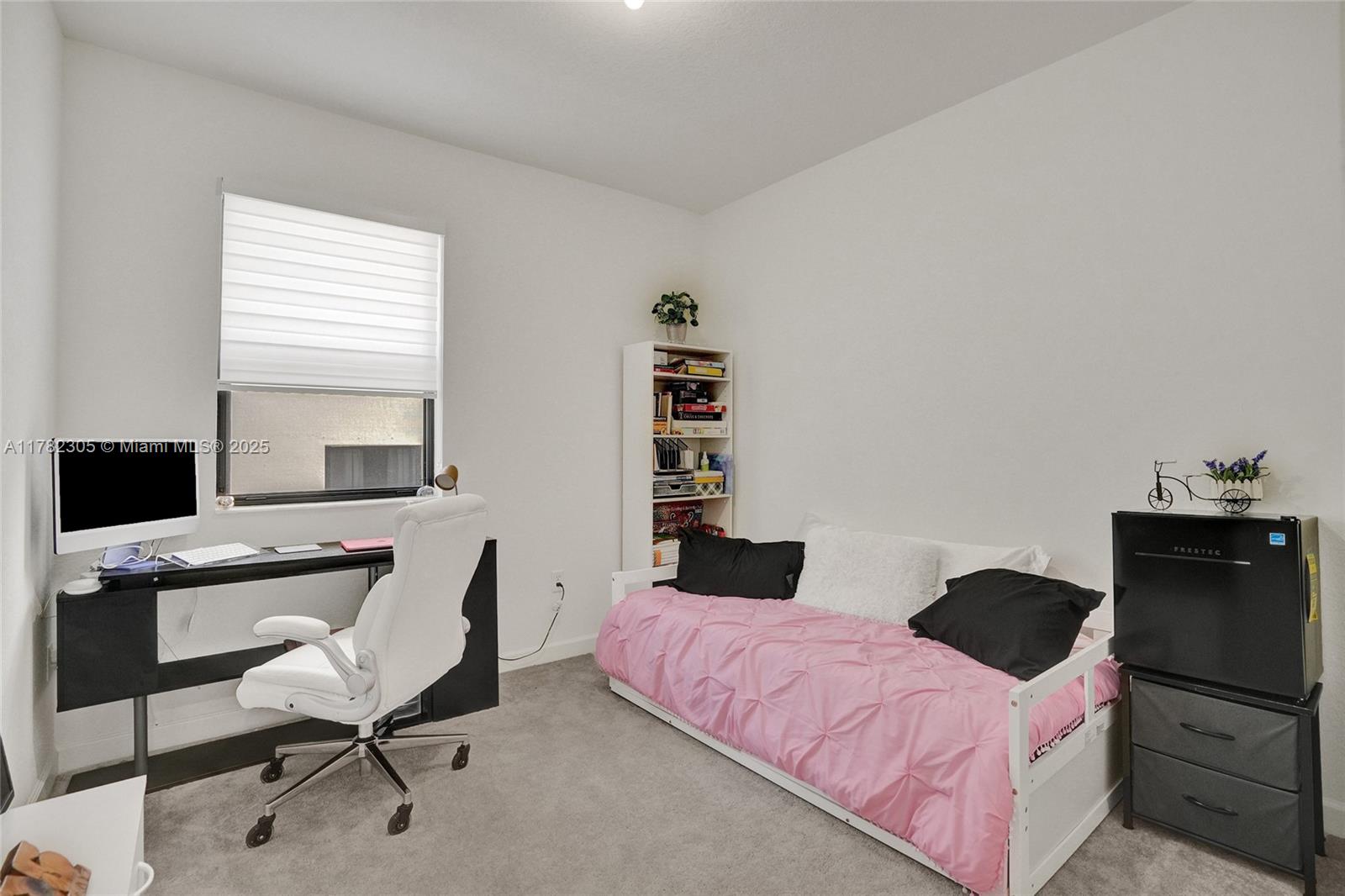 KENDALL ASSEMBLAGE NORTH - Residential