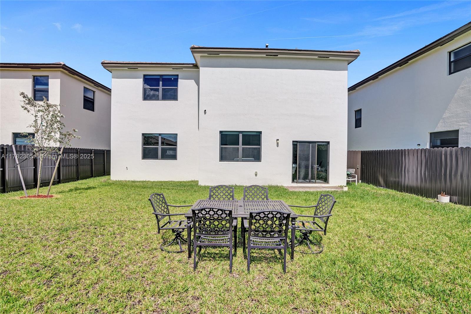 KENDALL ASSEMBLAGE NORTH - Residential