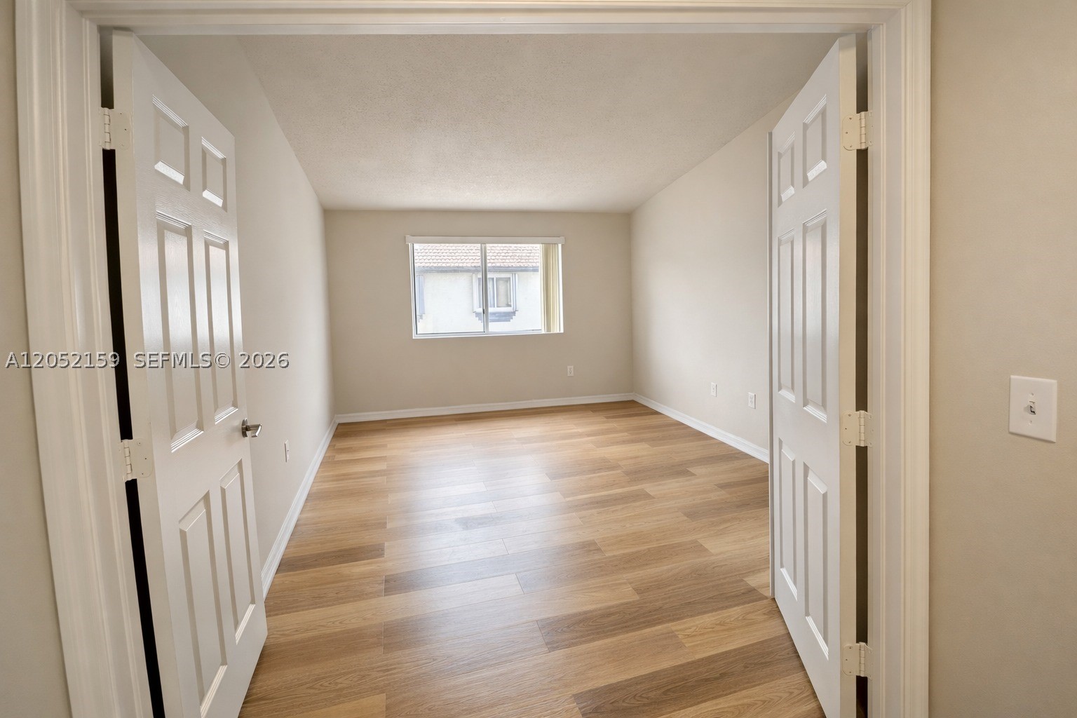 TOWNGATE CONDO SEVEN - Residential