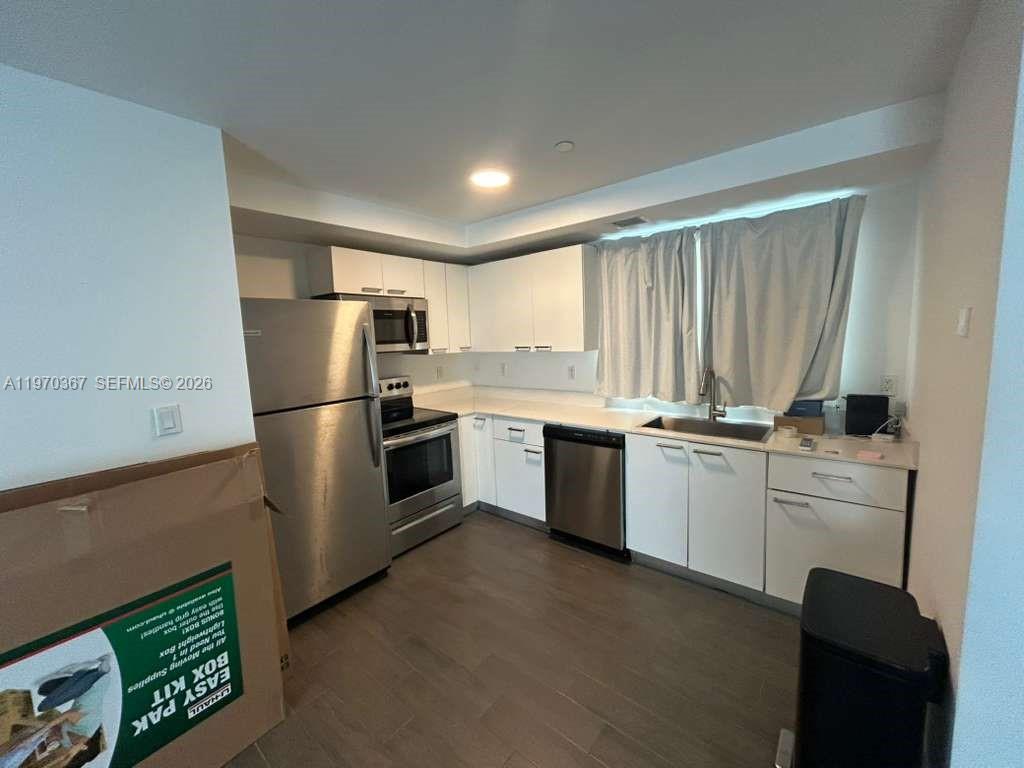 LINCOLN SUB - Residential Lease