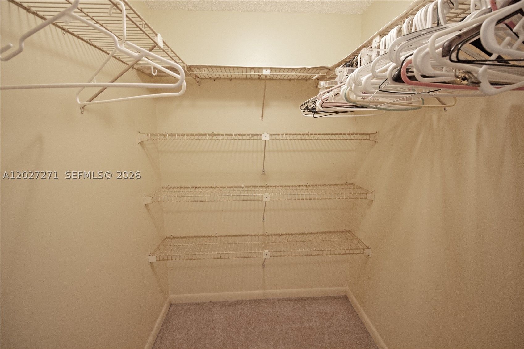 MEADOWS CONDO - Residential