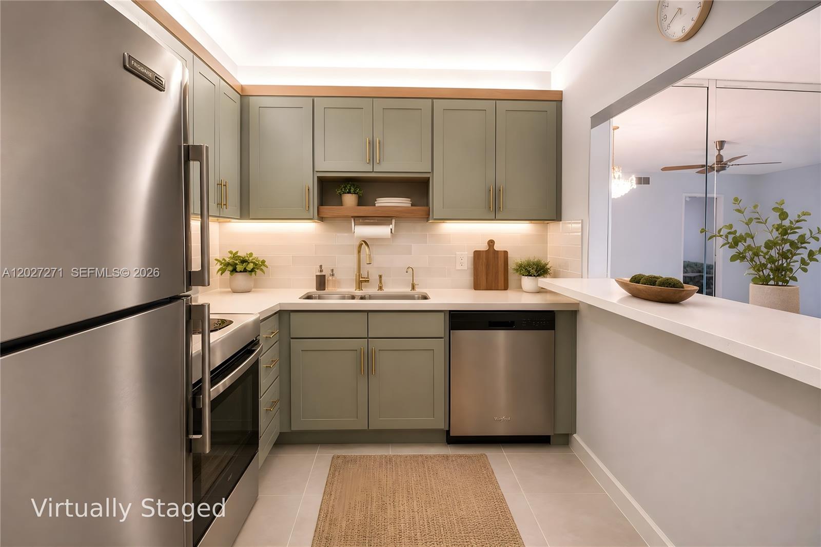MEADOWS CONDO - Residential
