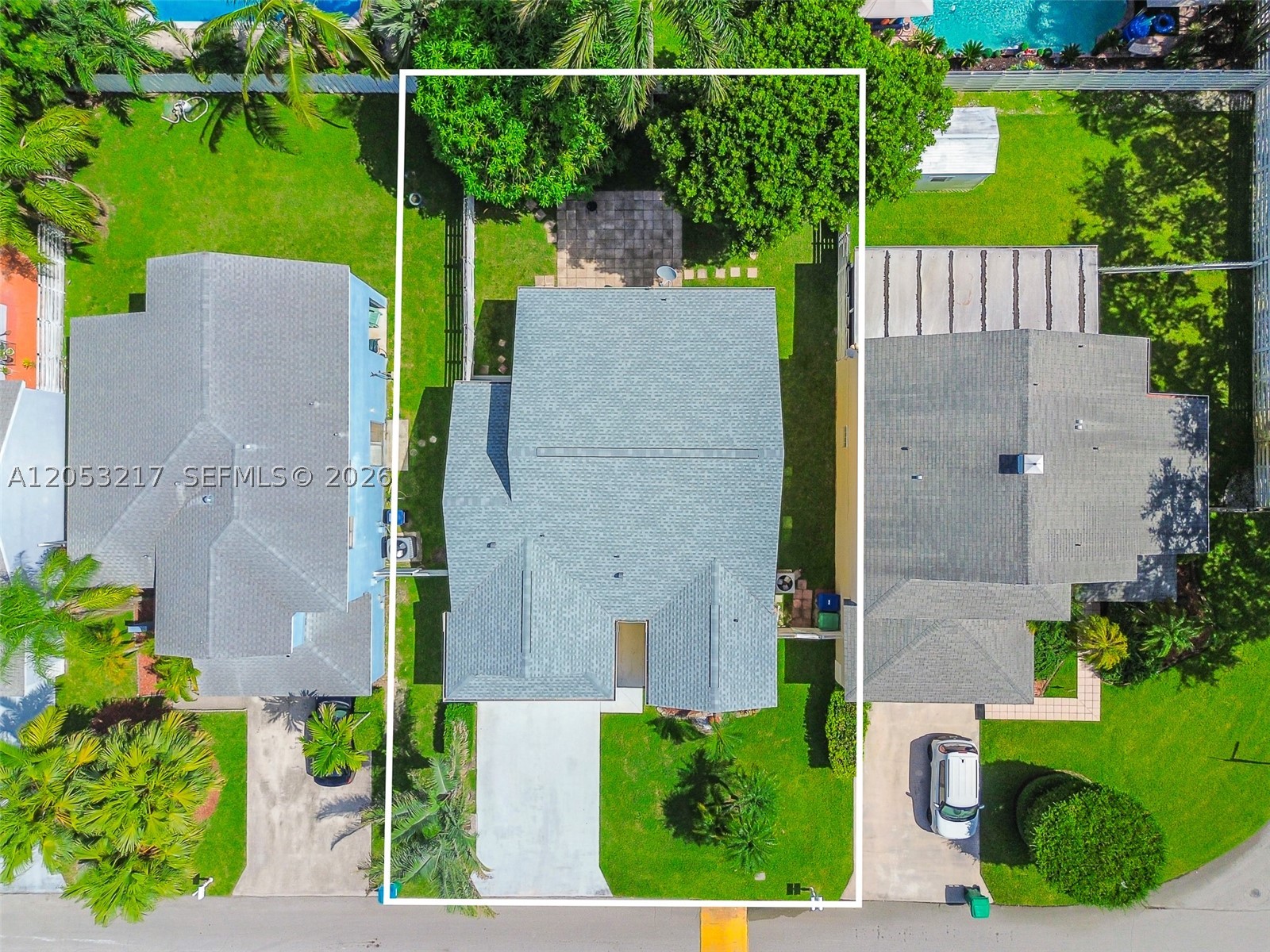 WEITZER COUNTRY HOMES - Residential Lease
