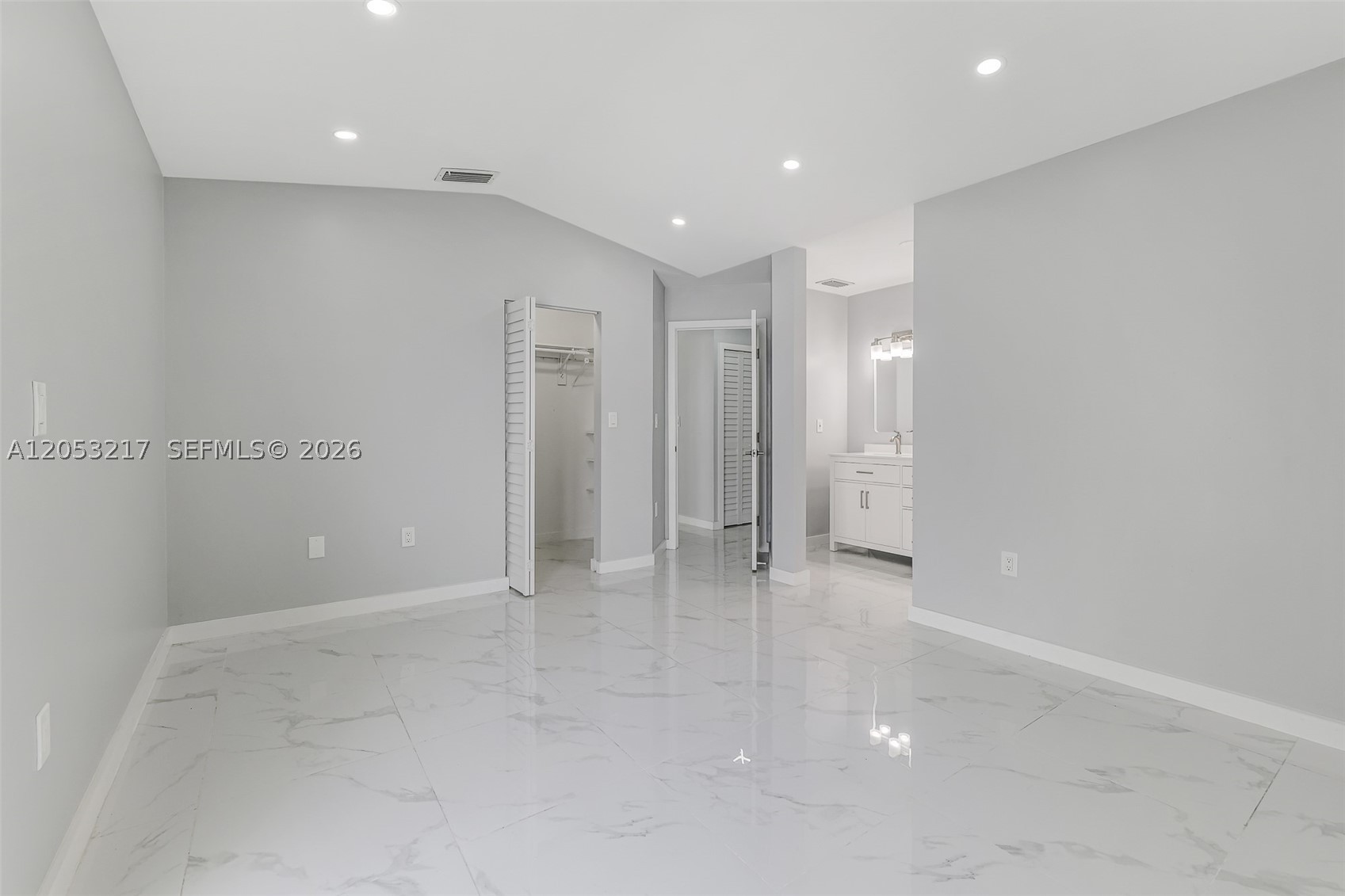 WEITZER COUNTRY HOMES - Residential Lease