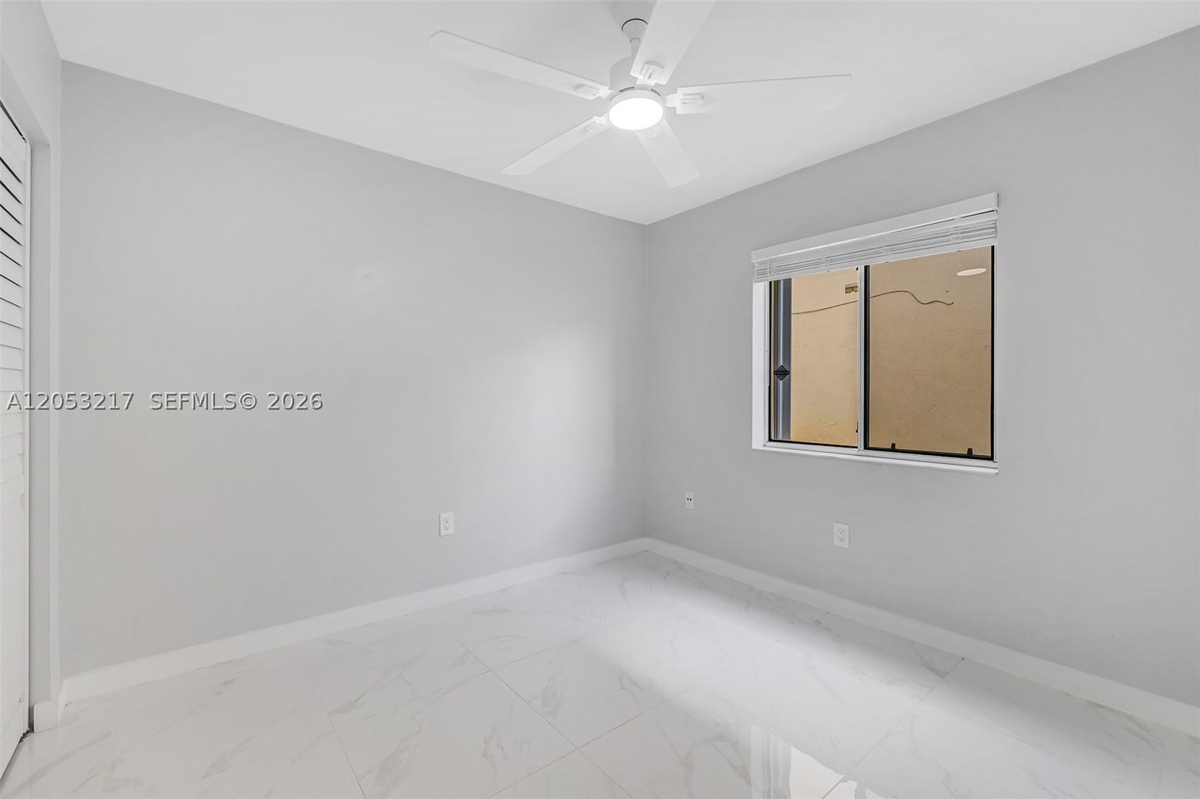 WEITZER COUNTRY HOMES - Residential Lease