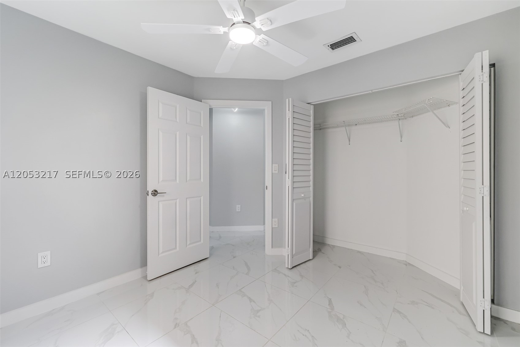 WEITZER COUNTRY HOMES - Residential Lease