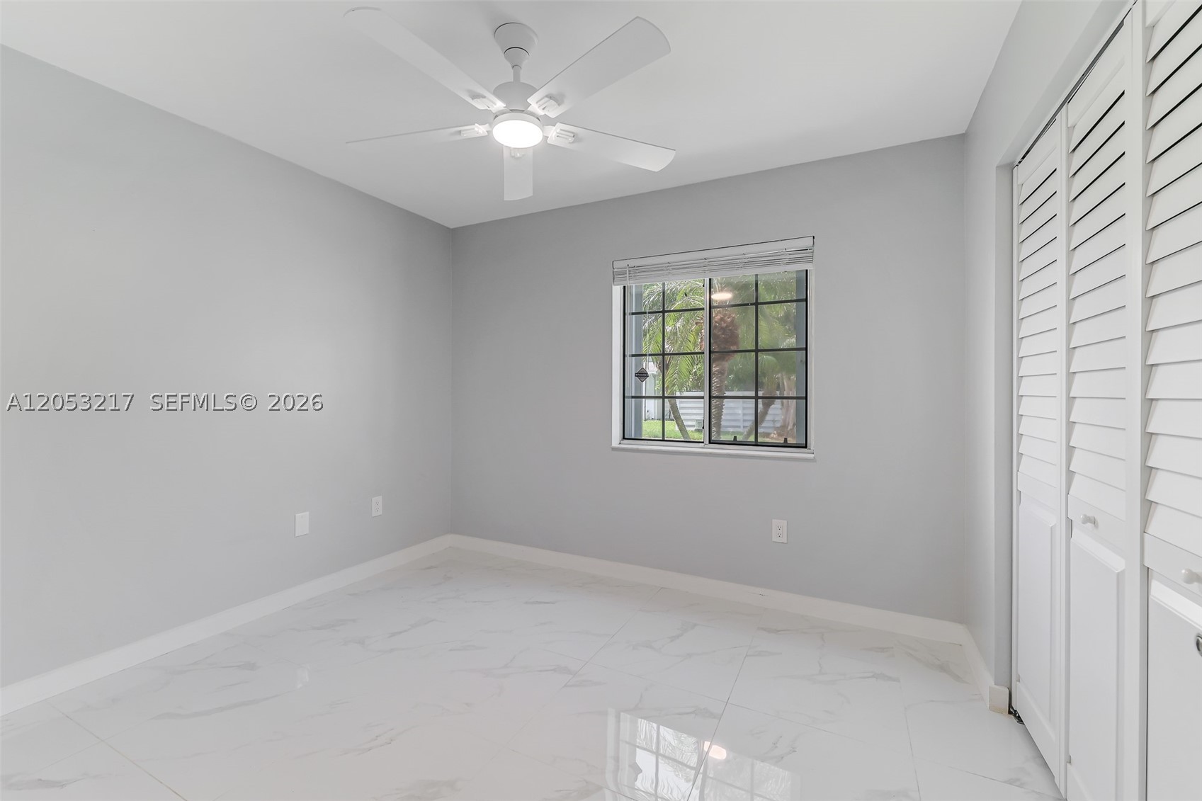 WEITZER COUNTRY HOMES - Residential Lease