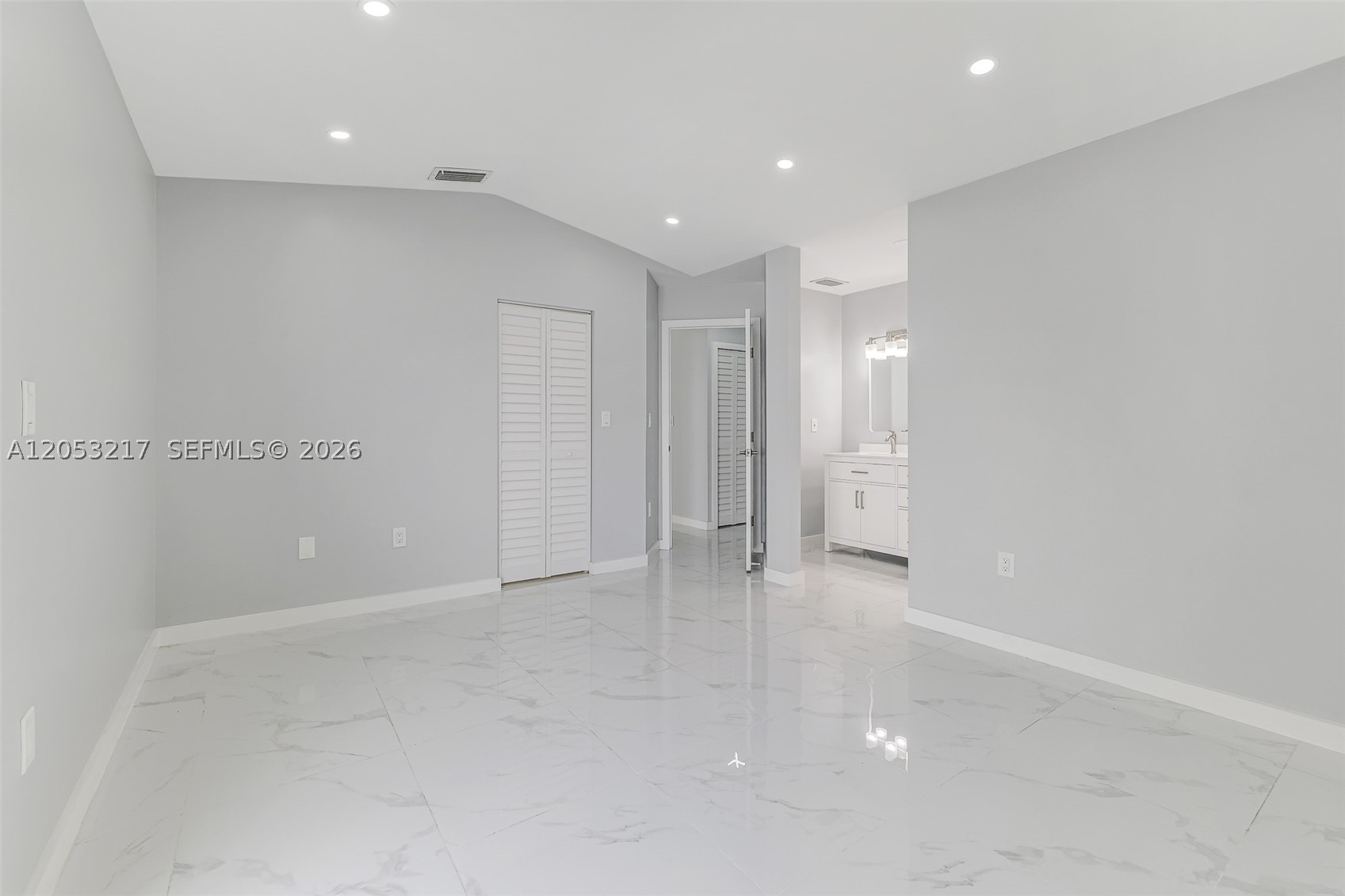 WEITZER COUNTRY HOMES - Residential Lease