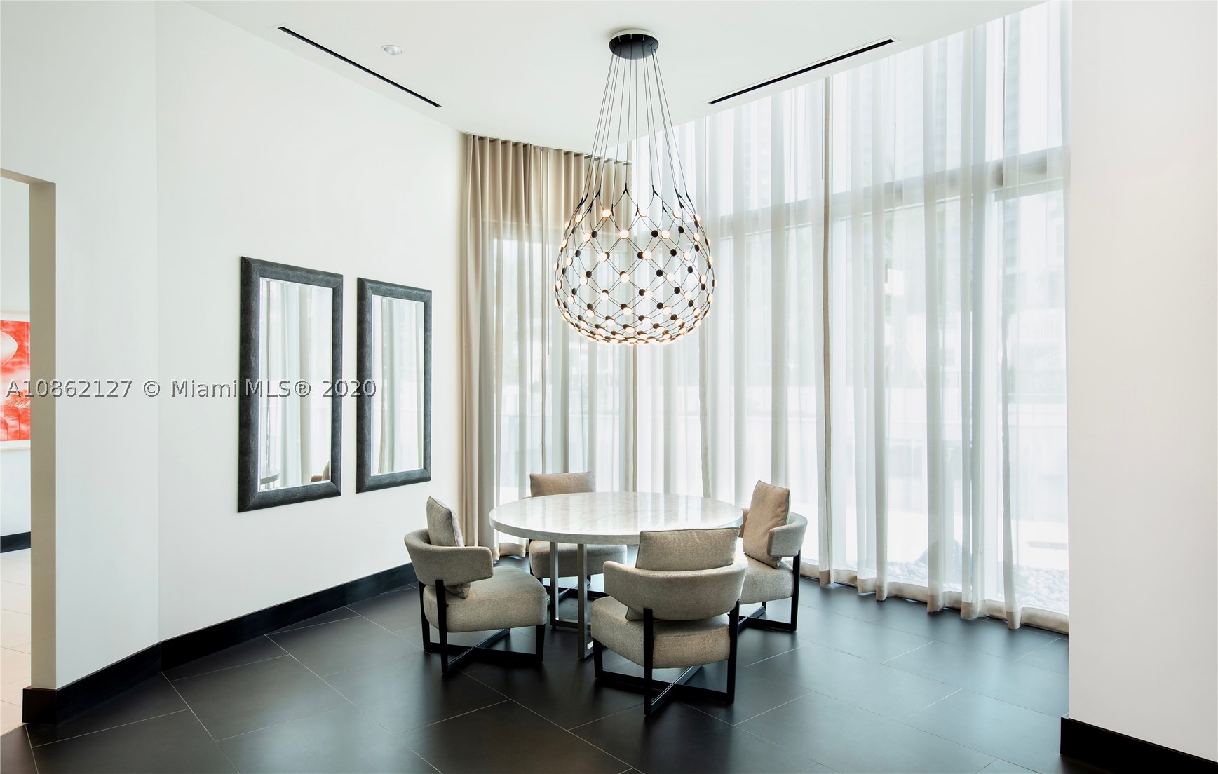 PARAMOUNT MIAMI WORLDCENT - Residential