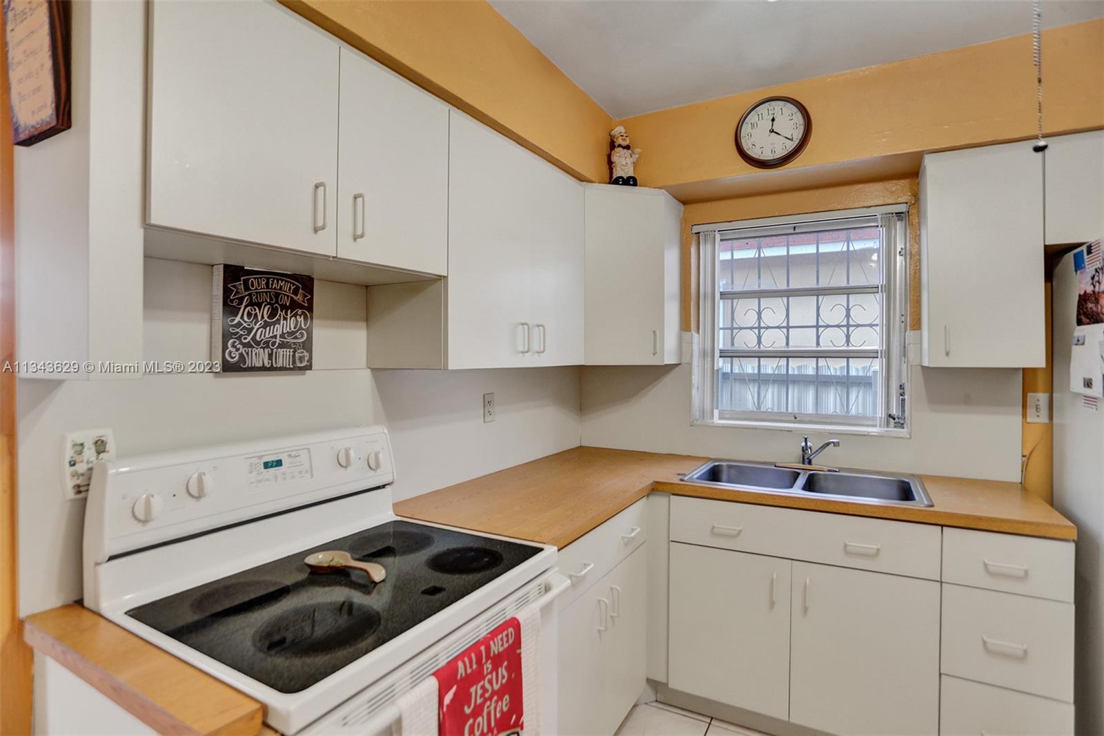 HIALEAH 12TH ADDN - Residential
