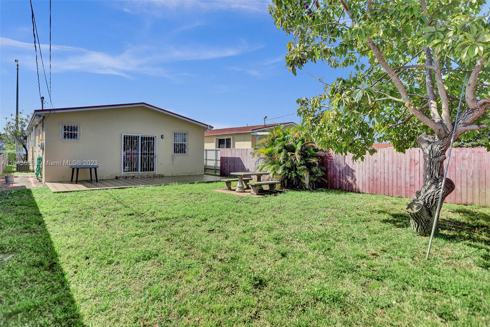 HIALEAH 12TH ADDN - Residential