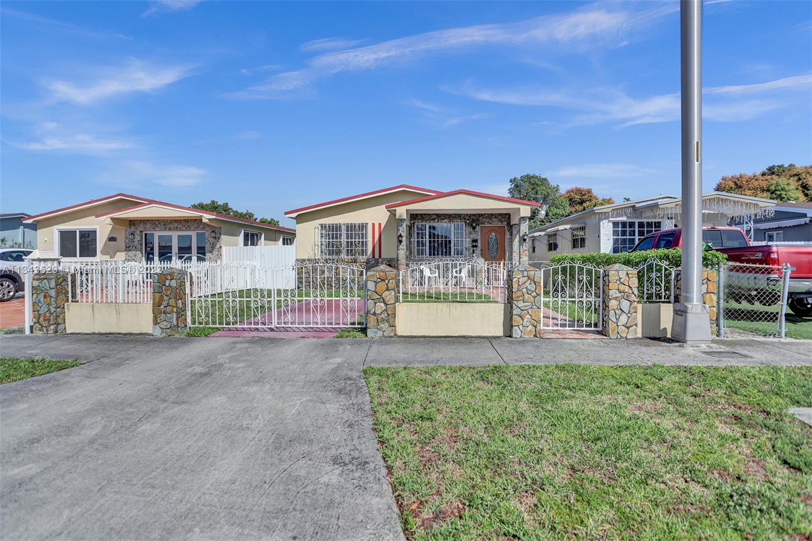 HIALEAH 12TH ADDN - Residential