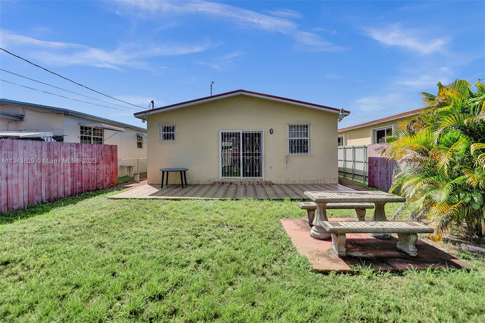HIALEAH 12TH ADDN - Residential