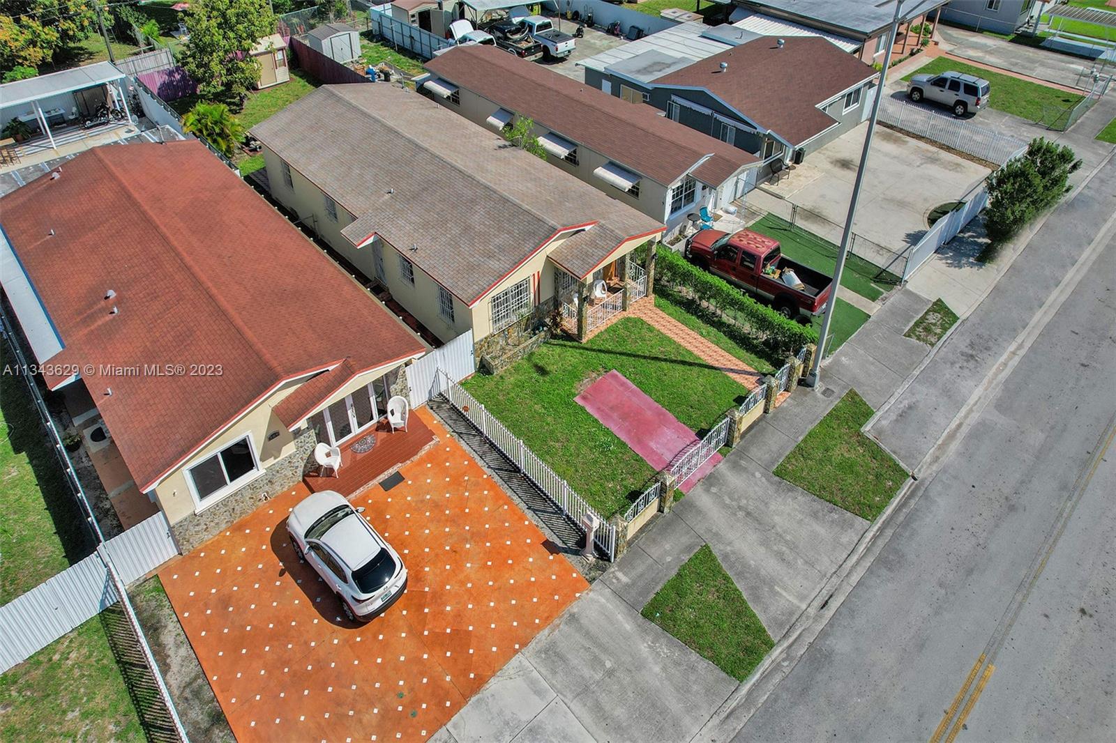 HIALEAH 12TH ADDN - Residential