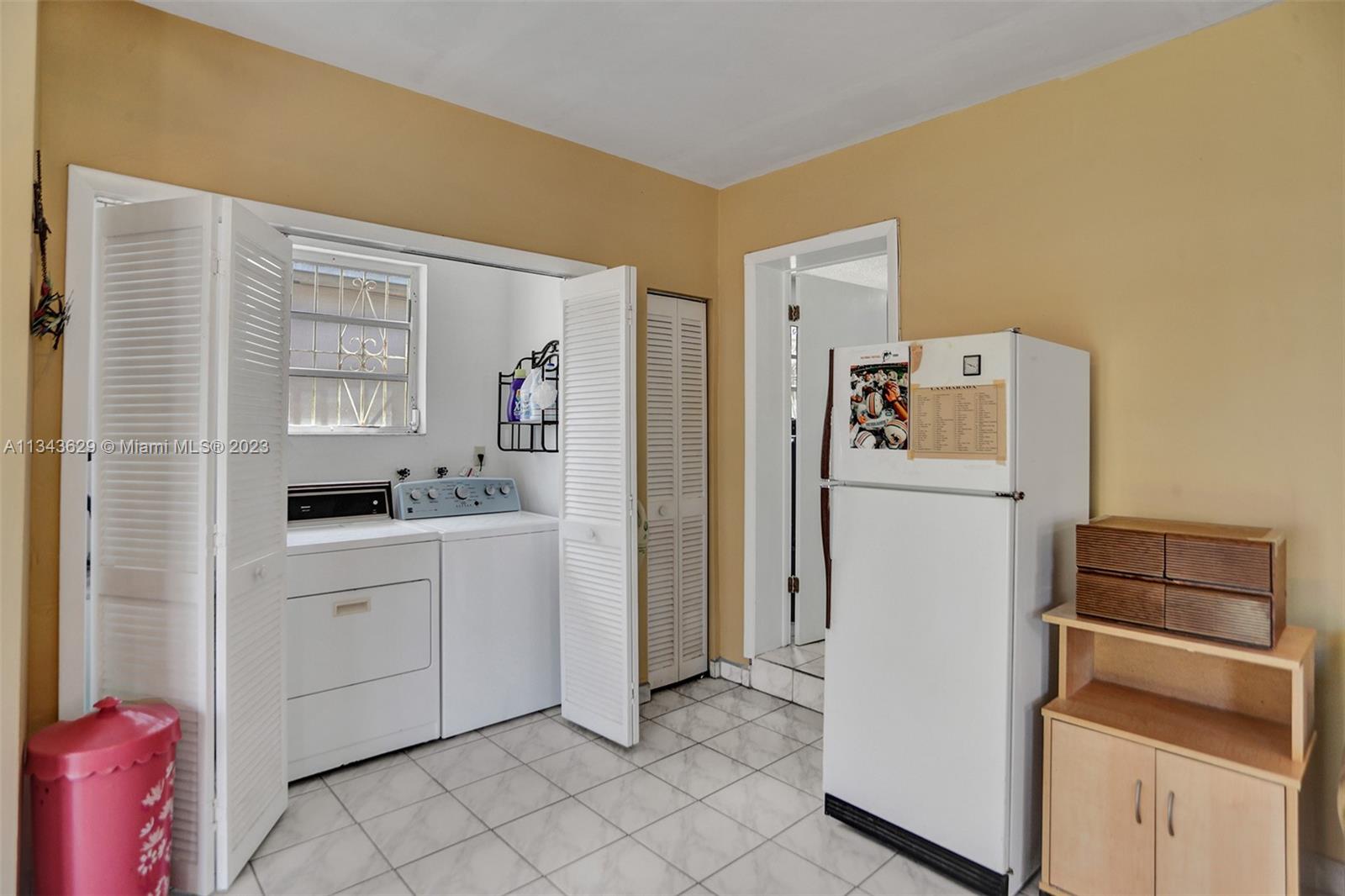 HIALEAH 12TH ADDN - Residential