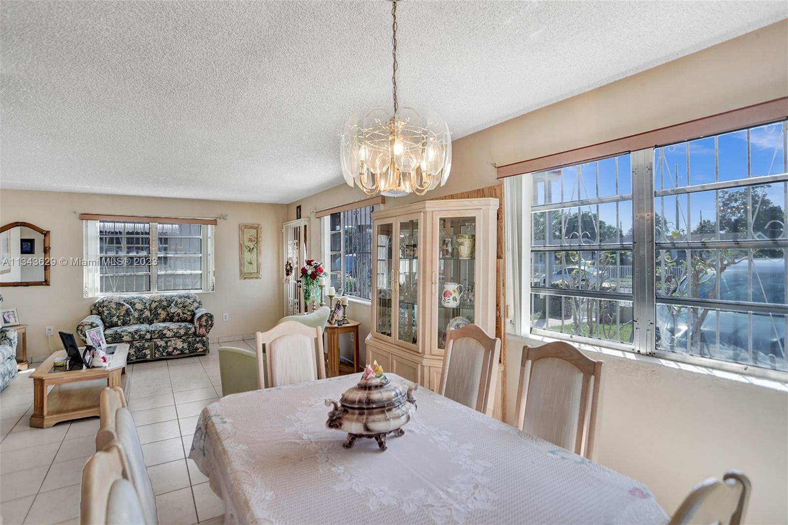 HIALEAH 12TH ADDN - Residential