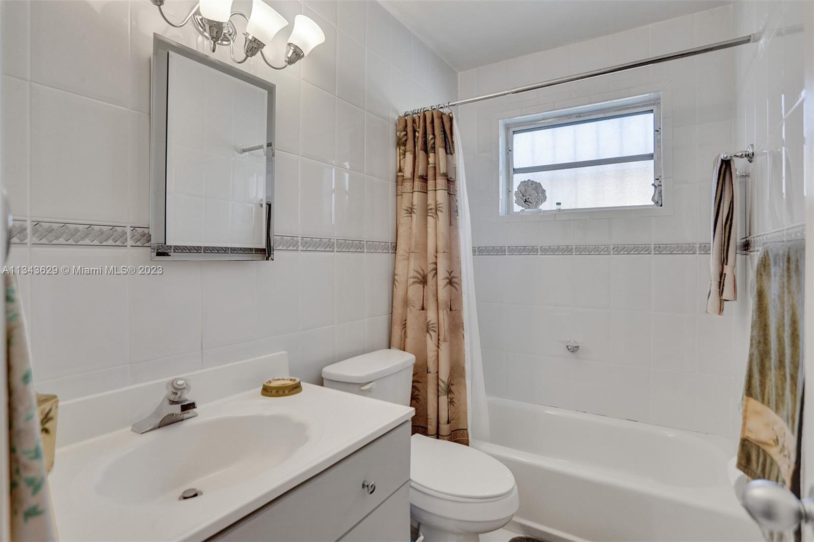 HIALEAH 12TH ADDN - Residential