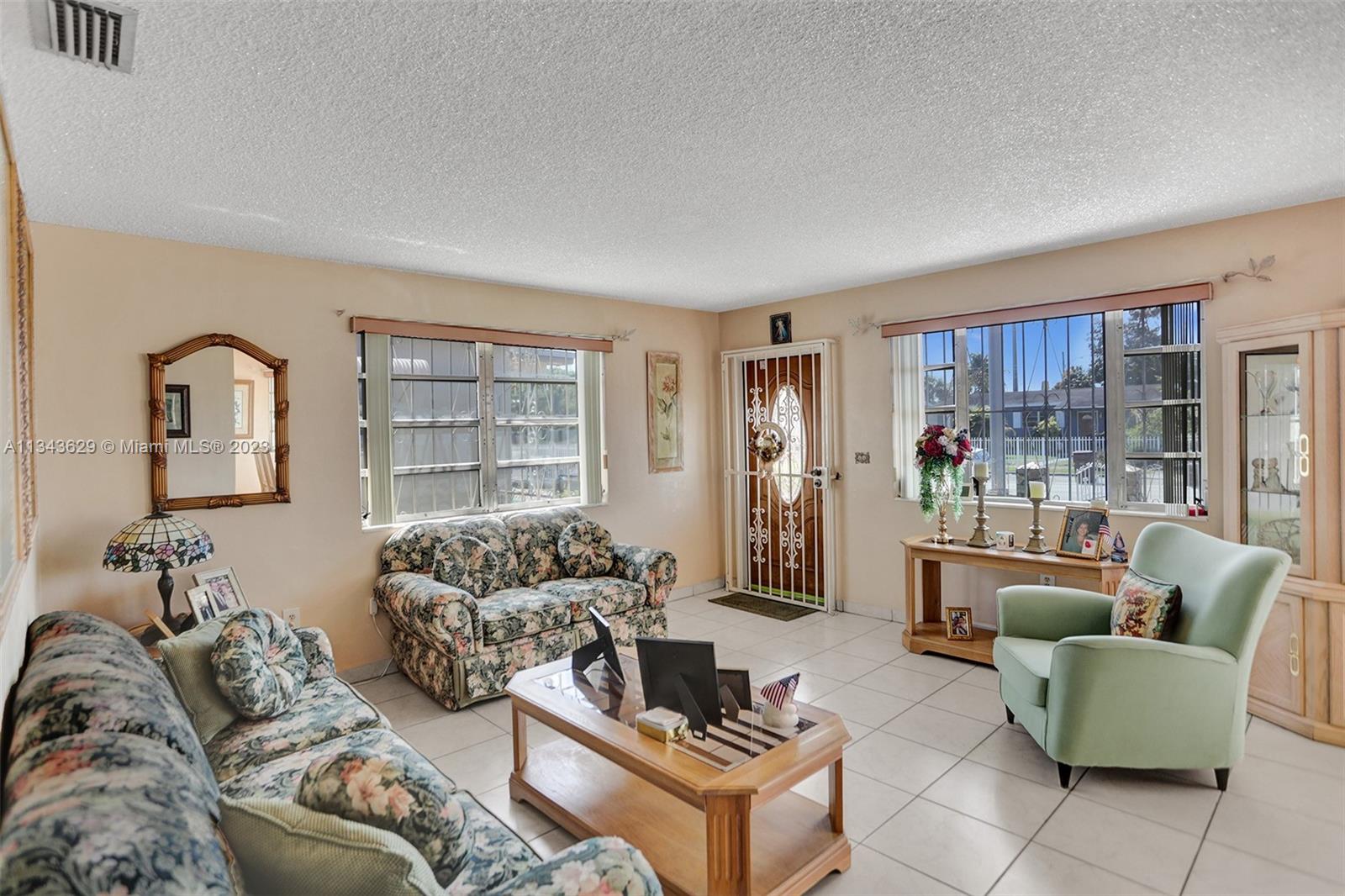 HIALEAH 12TH ADDN - Residential