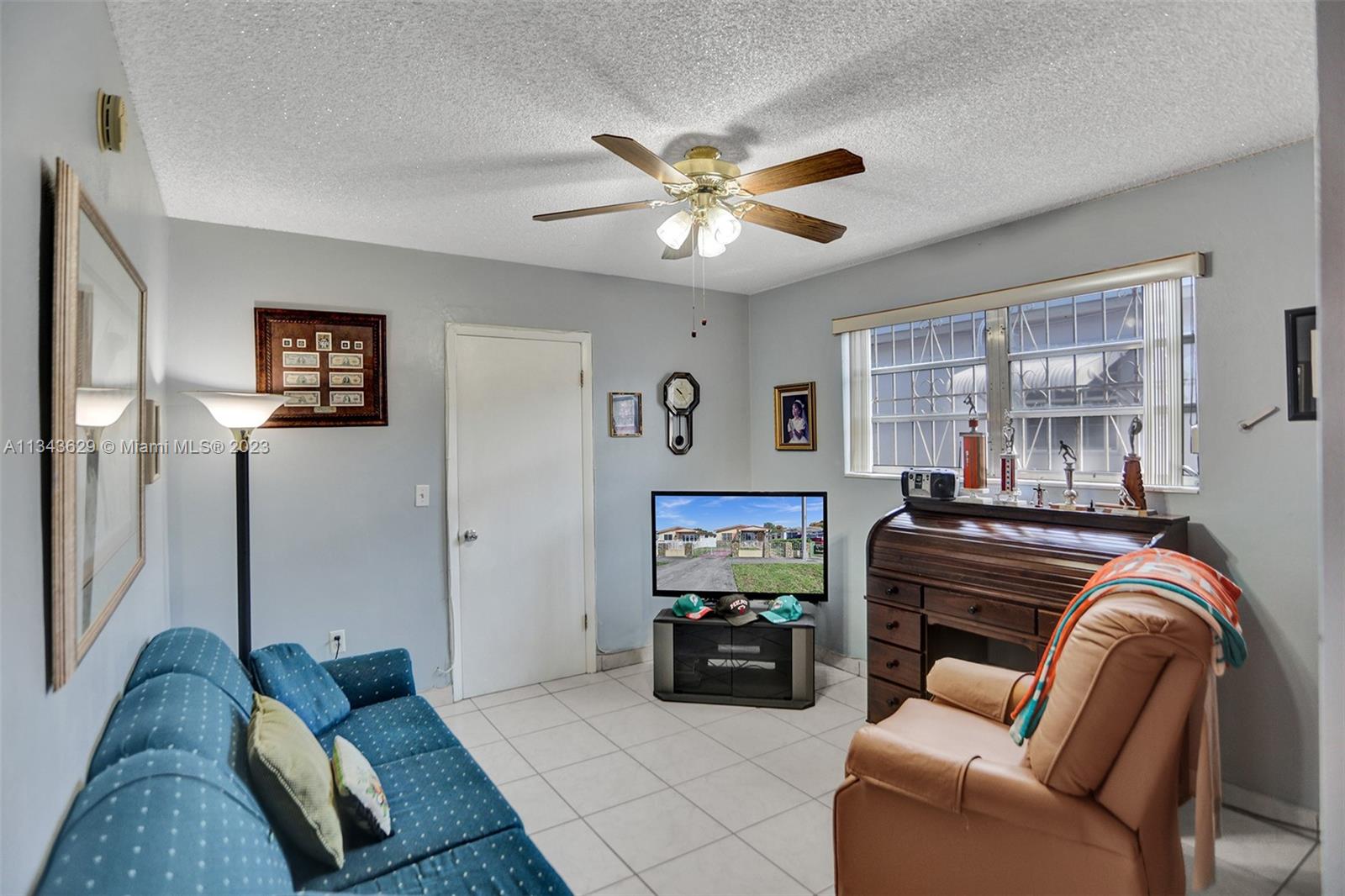 HIALEAH 12TH ADDN - Residential