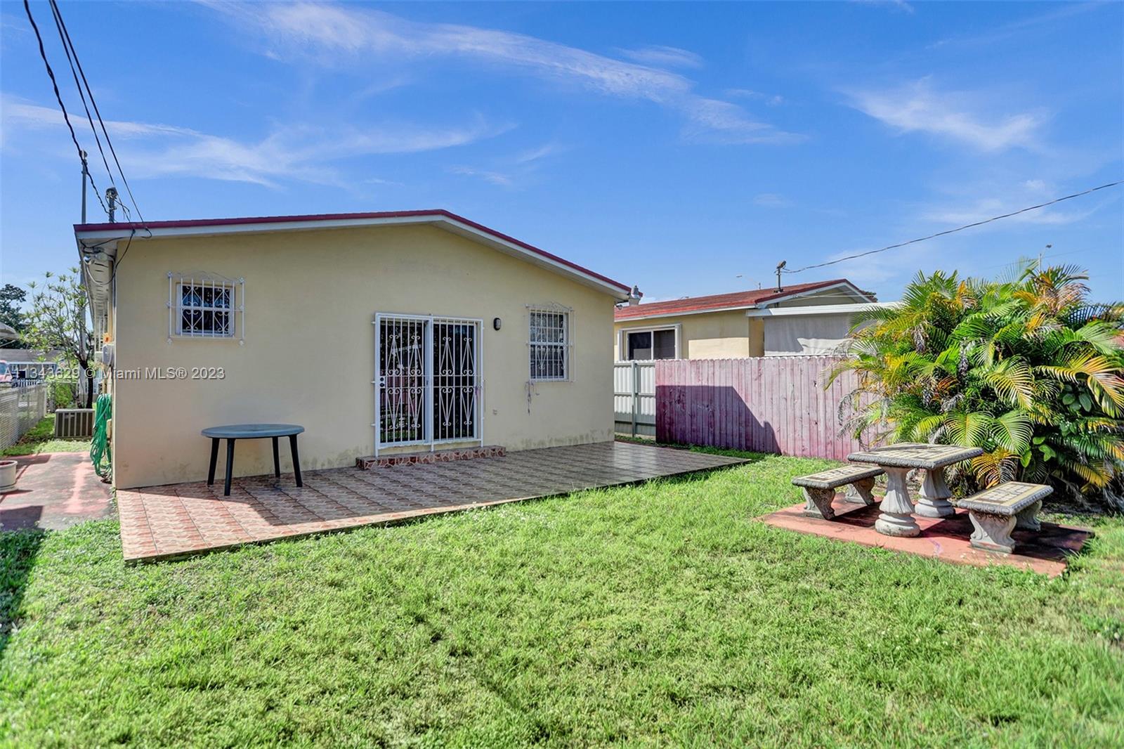 HIALEAH 12TH ADDN - Residential