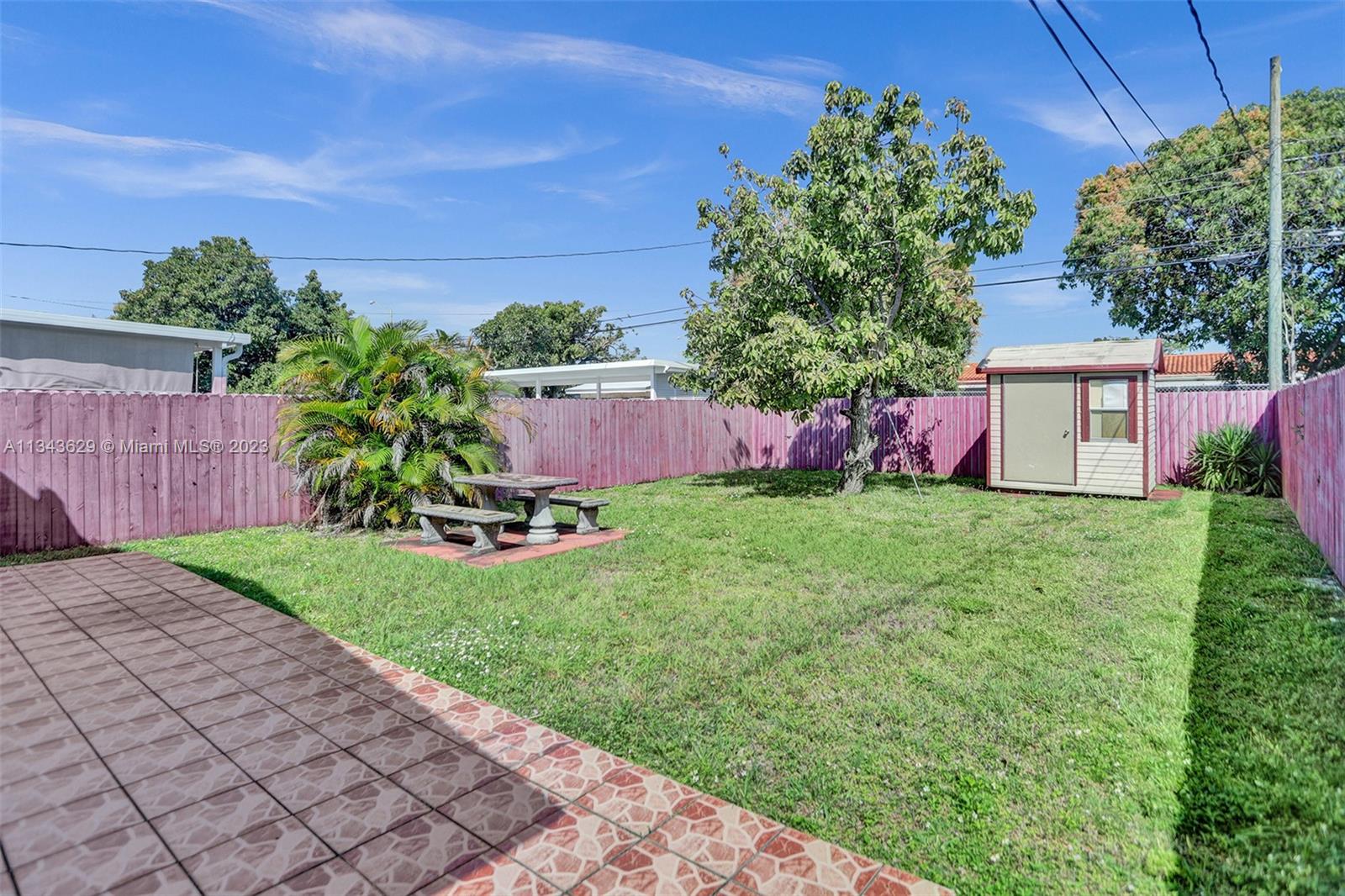 HIALEAH 12TH ADDN - Residential