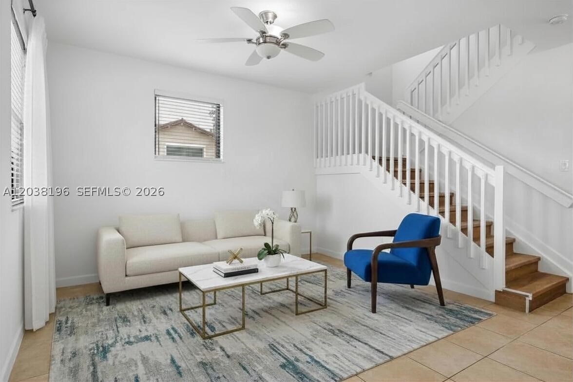 SILVER PALM WEST - Residential Lease