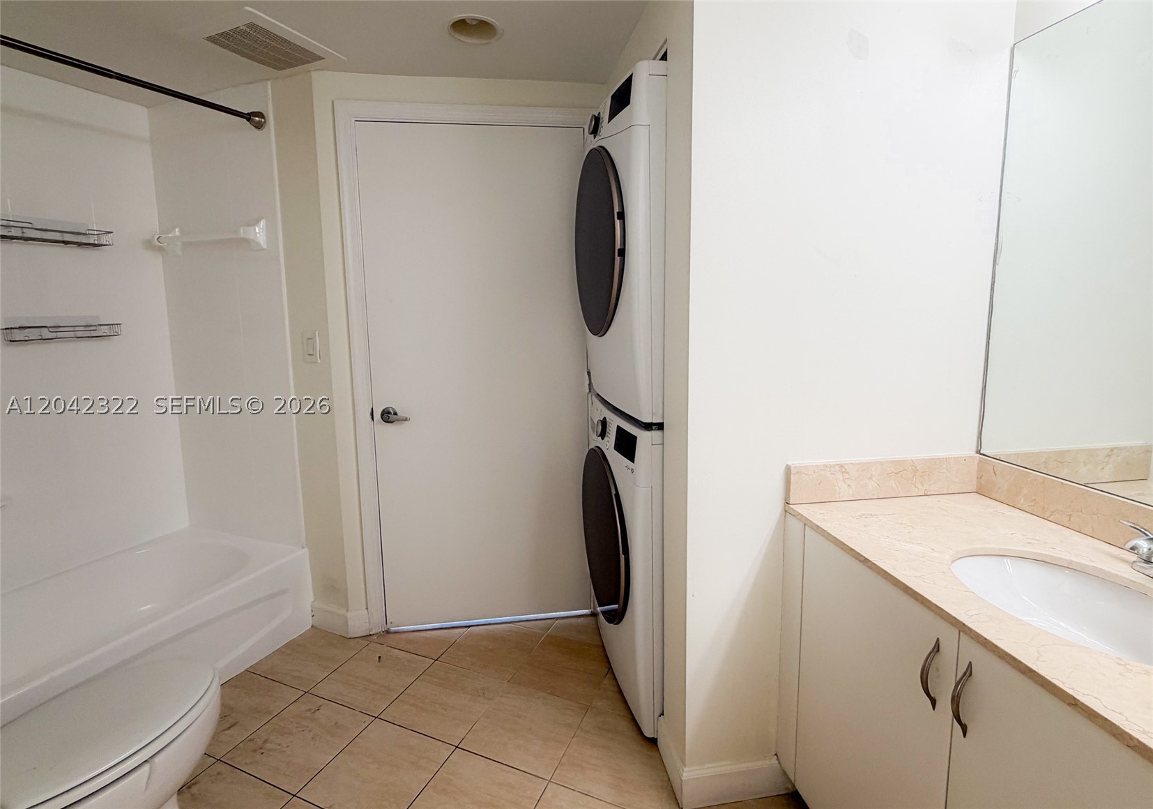 OPERA TOWER CONDO - Residential