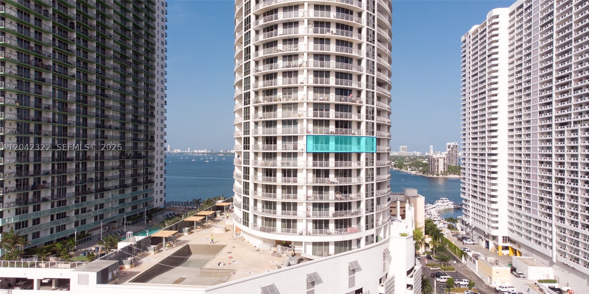 OPERA TOWER CONDO - Residential