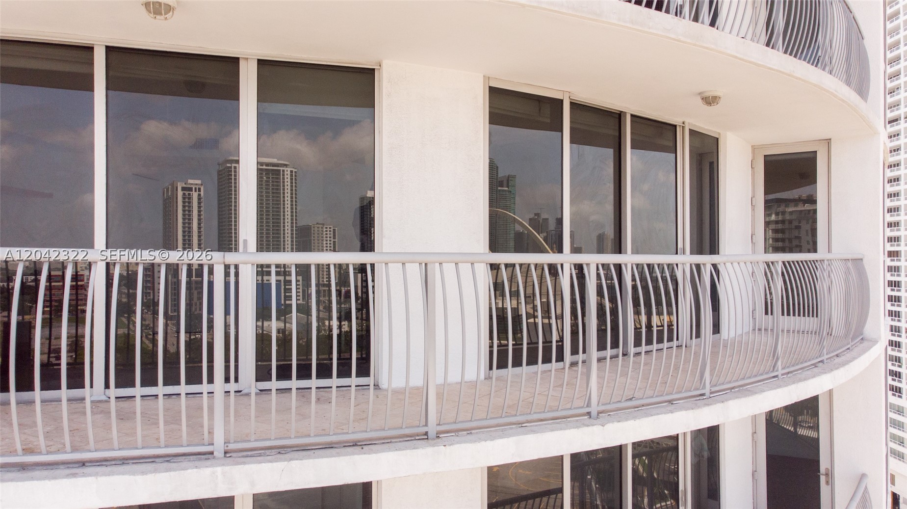 OPERA TOWER CONDO - Residential