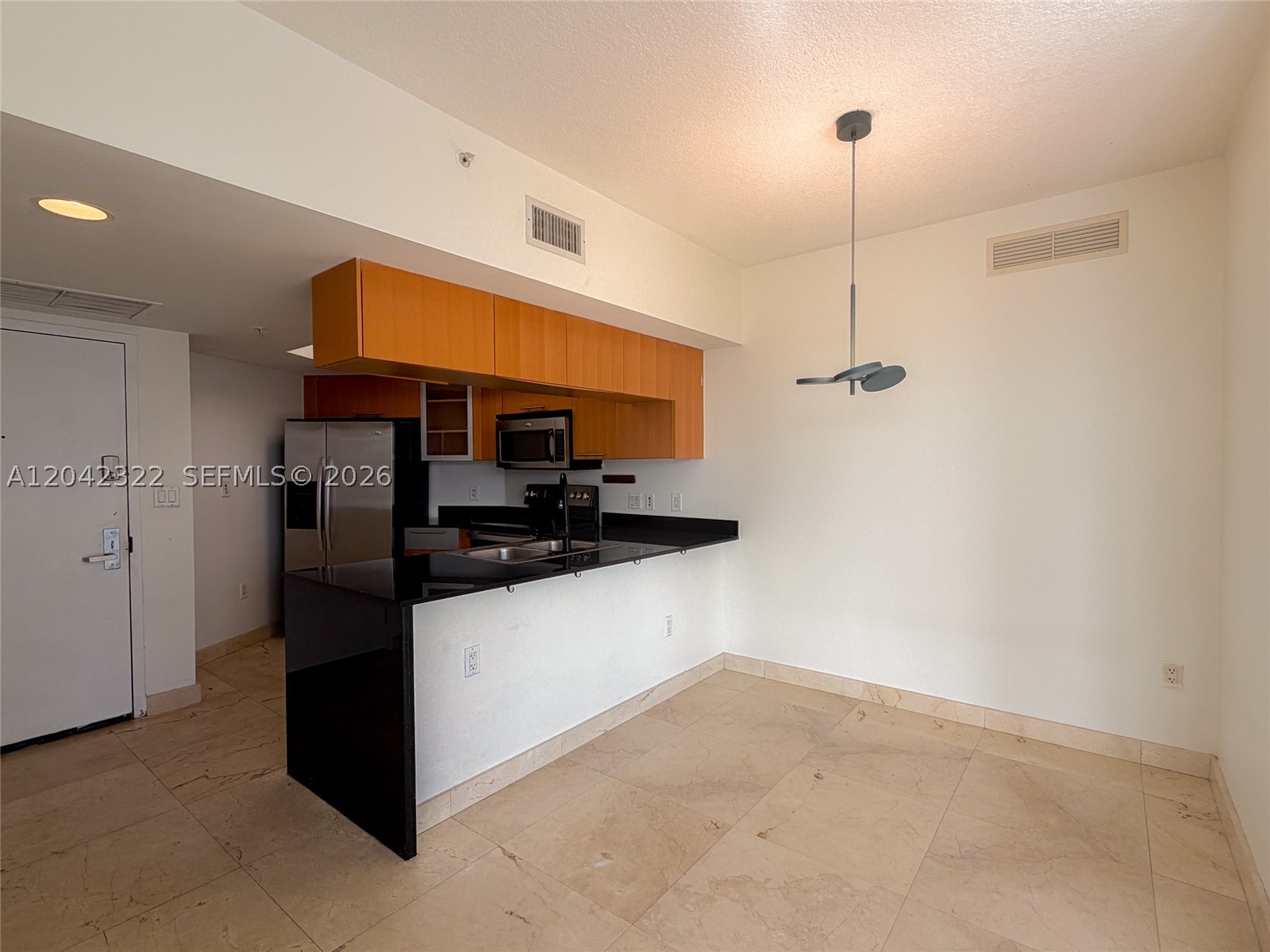 OPERA TOWER CONDO - Residential