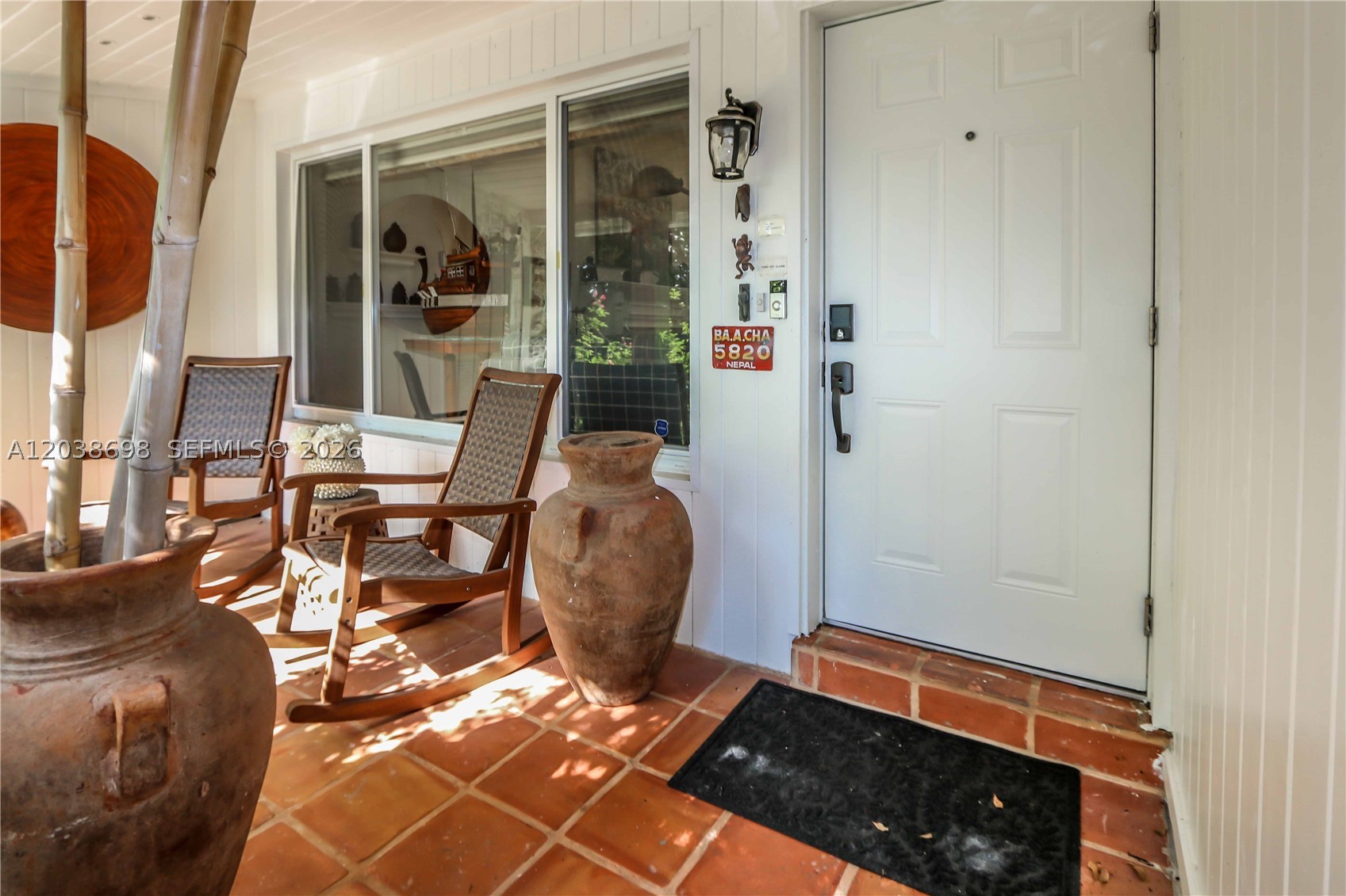 HOLLYWOOD LAKES SECTION - Residential