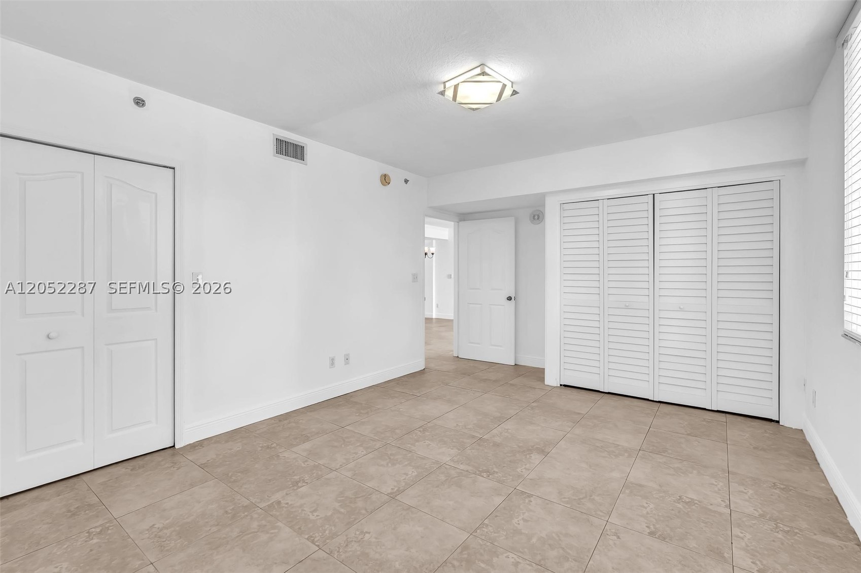 DA VINCI ON DOUGLAS CONDO - Residential