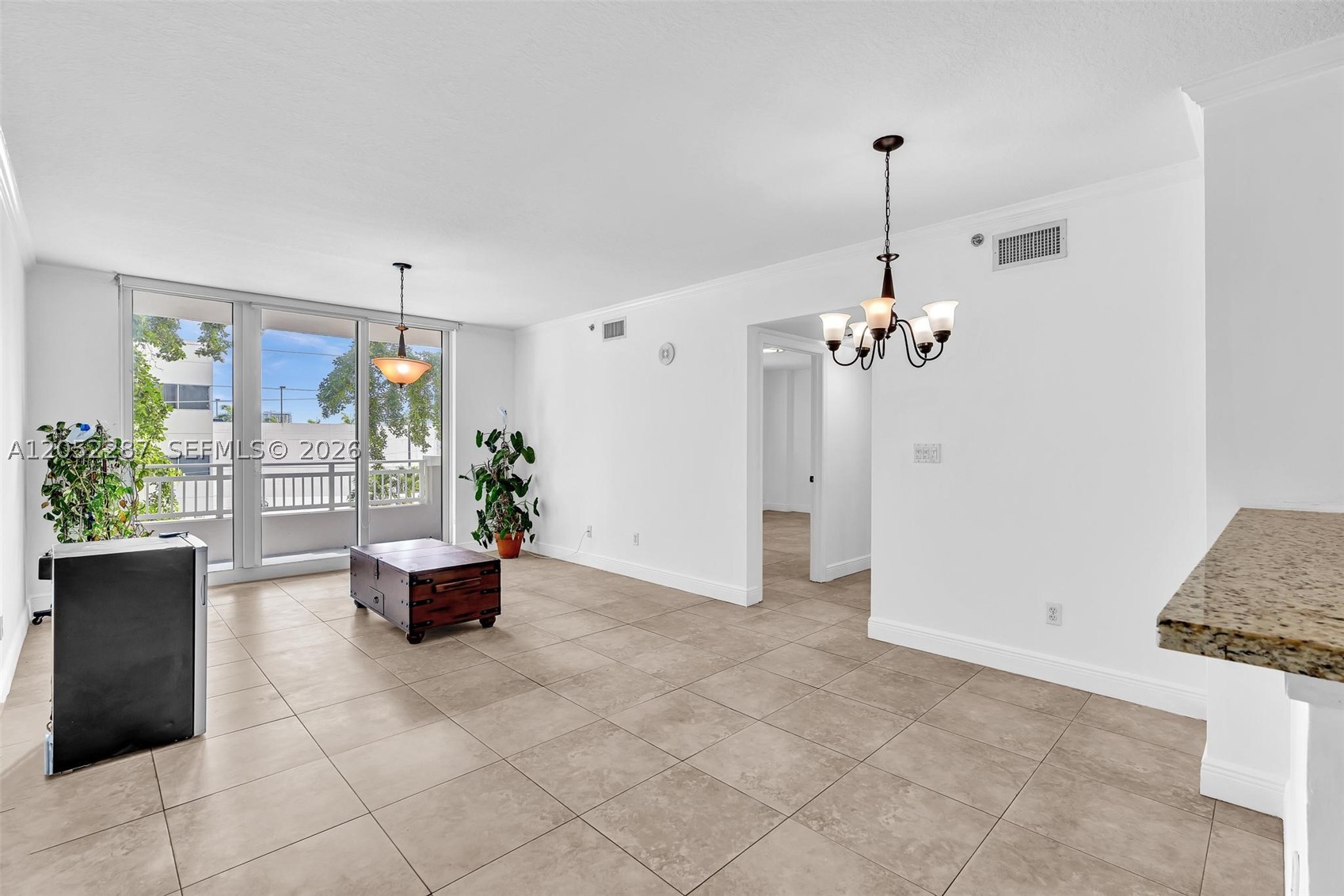 DA VINCI ON DOUGLAS CONDO - Residential