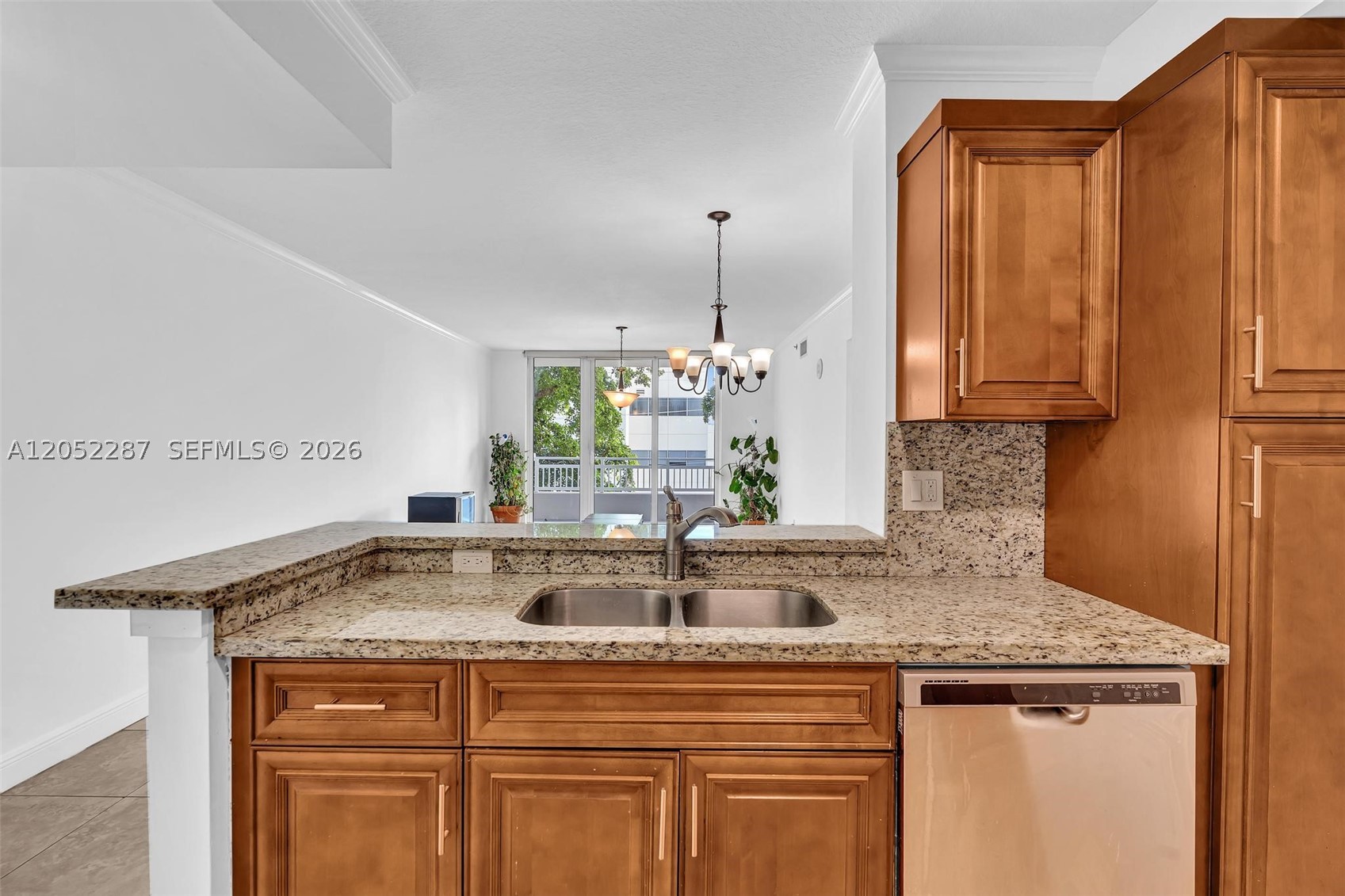 DA VINCI ON DOUGLAS CONDO - Residential