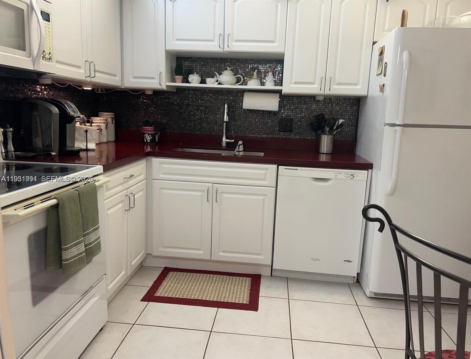NO 99 PALM-AIRE COUNTRY C - Residential