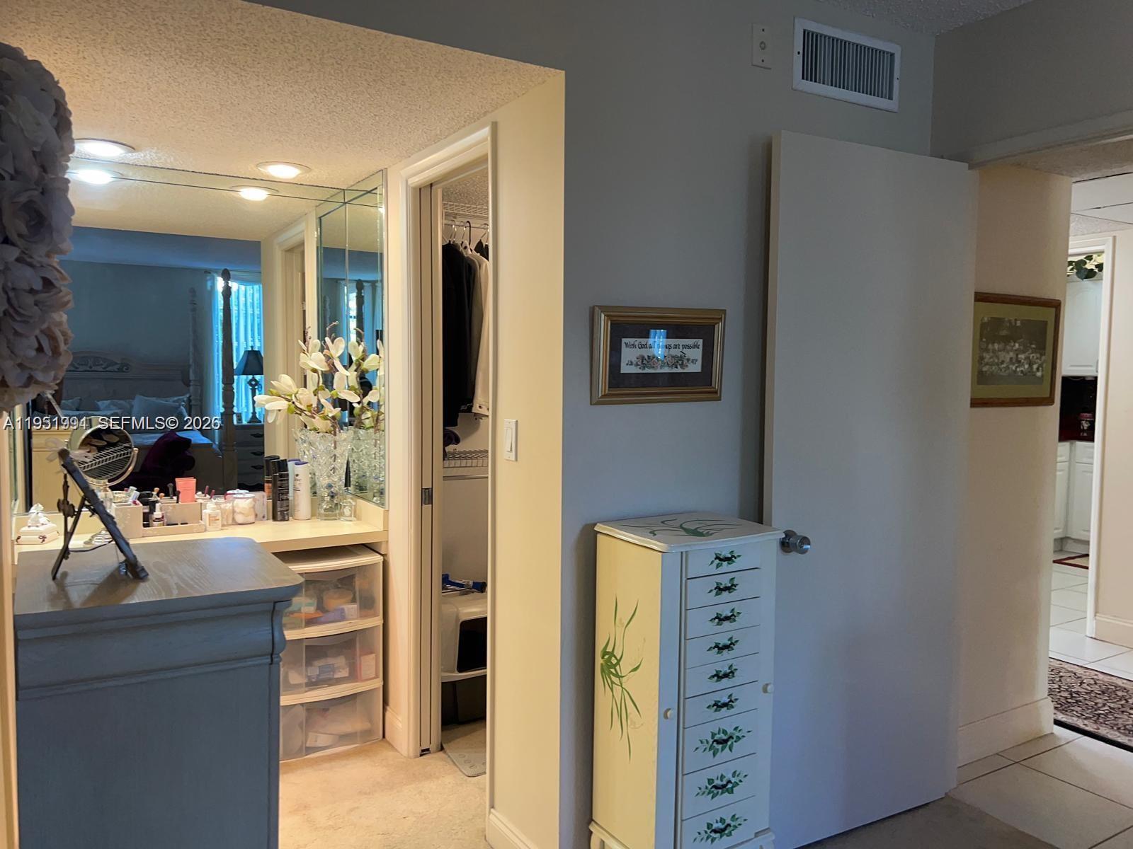 NO 99 PALM-AIRE COUNTRY C - Residential