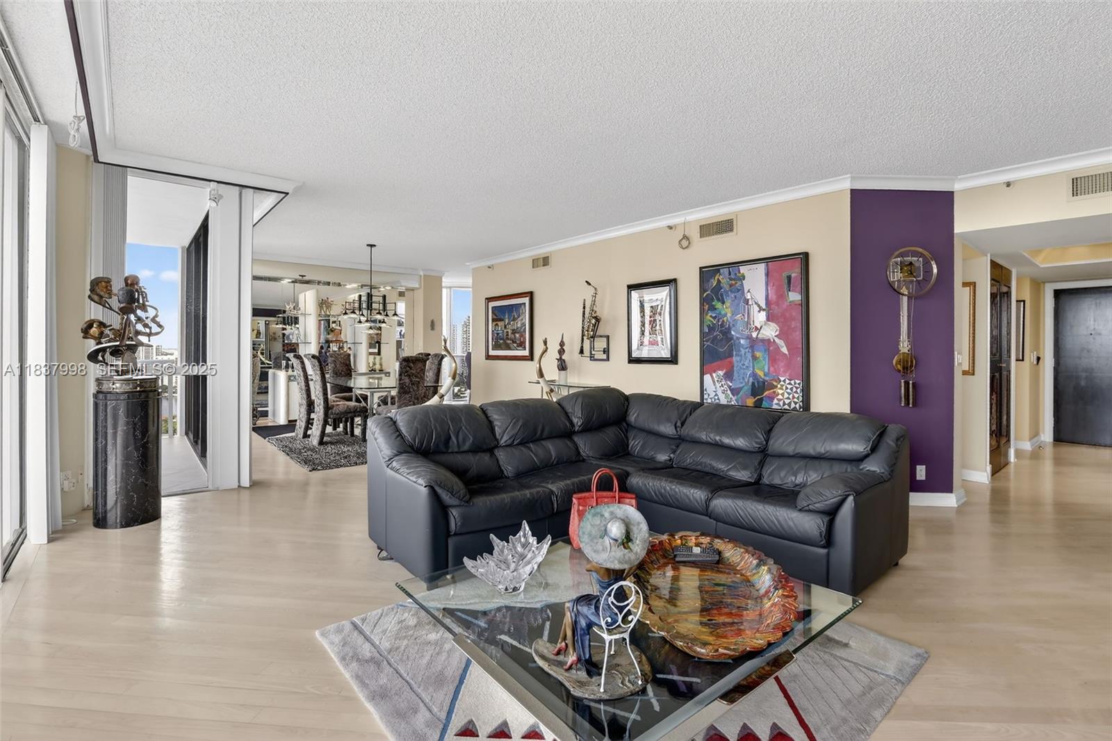 HAMPTONS WEST CONDO - Residential