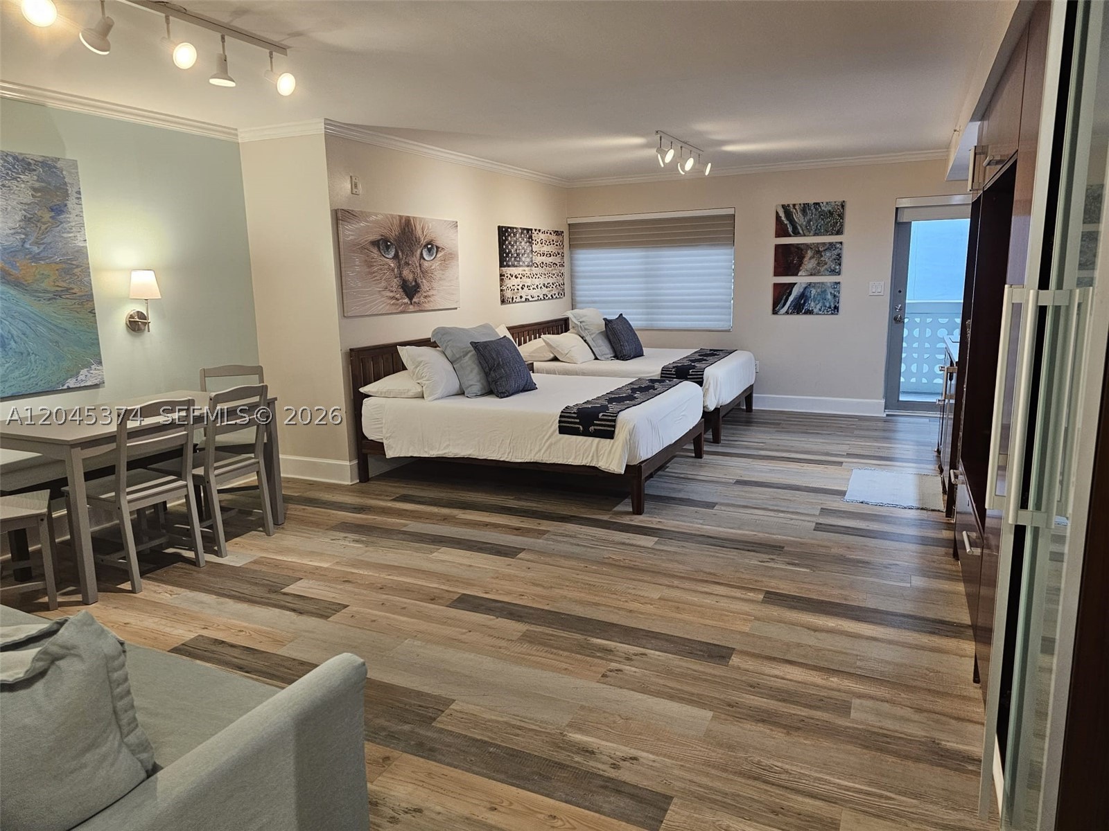 THE STRAND ON OCEAN DRIVE - Residential