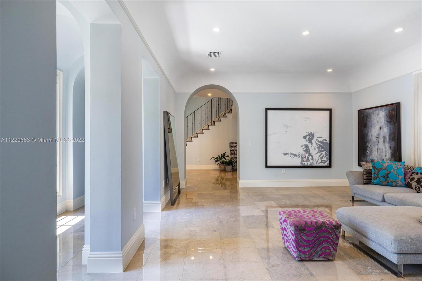 CORAL GABLE COUNTRY CLUB - Residential