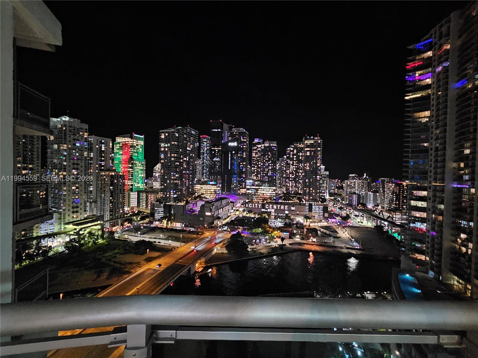 WIND CONDO - Residential