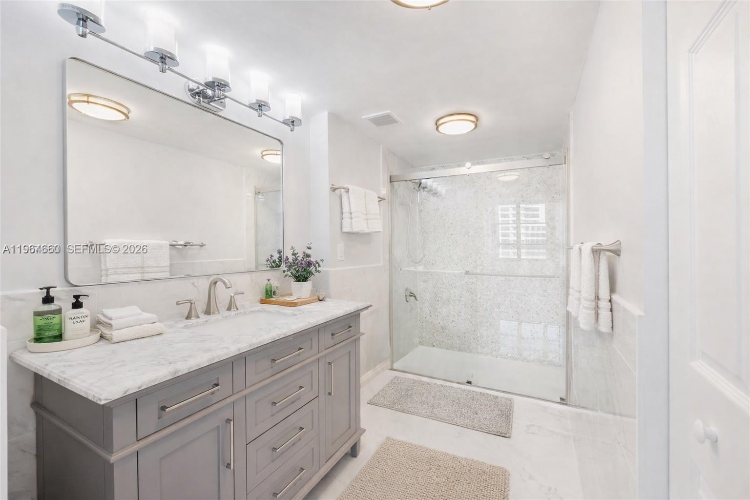 OLYMPUS CONDO PHASE - Residential