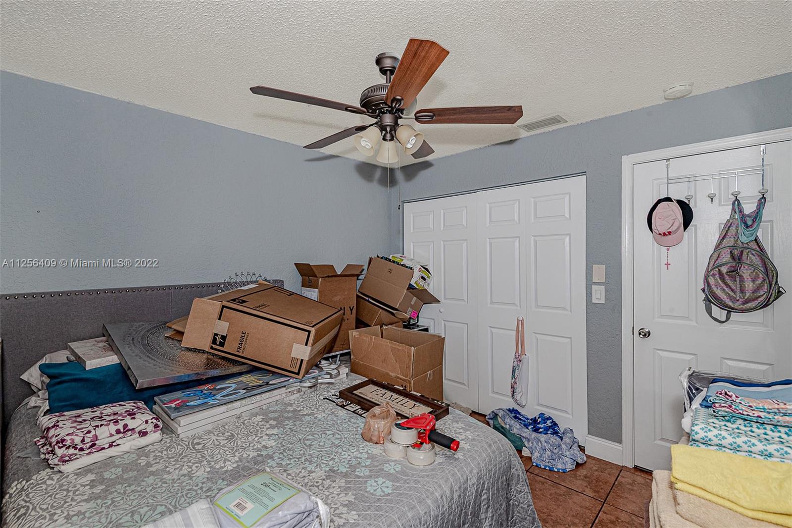 ROYAL GRENADIER 2 CONDO - Residential