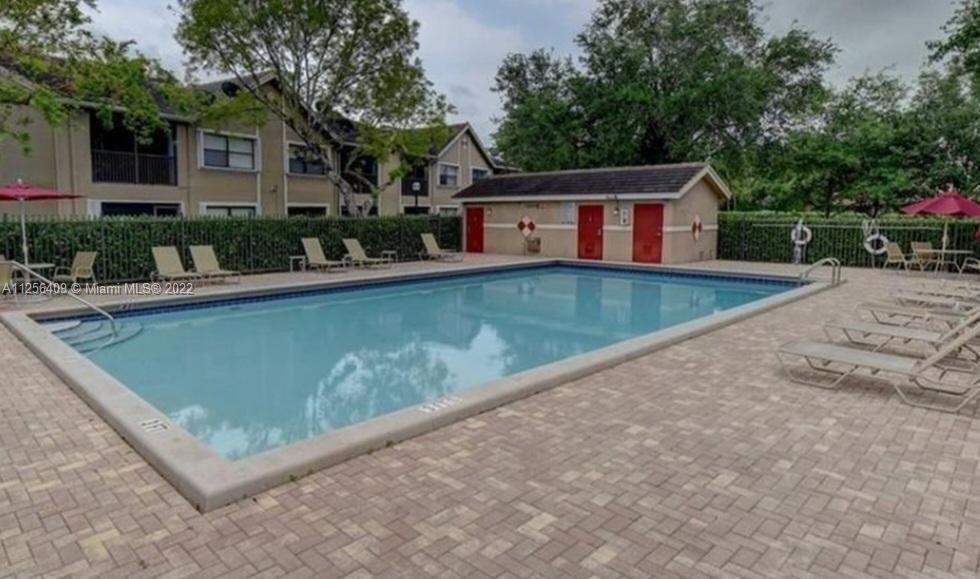ROYAL GRENADIER 2 CONDO - Residential