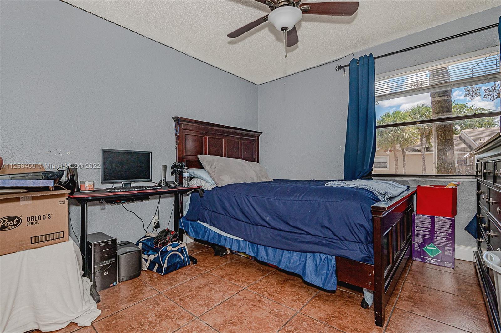 ROYAL GRENADIER 2 CONDO - Residential