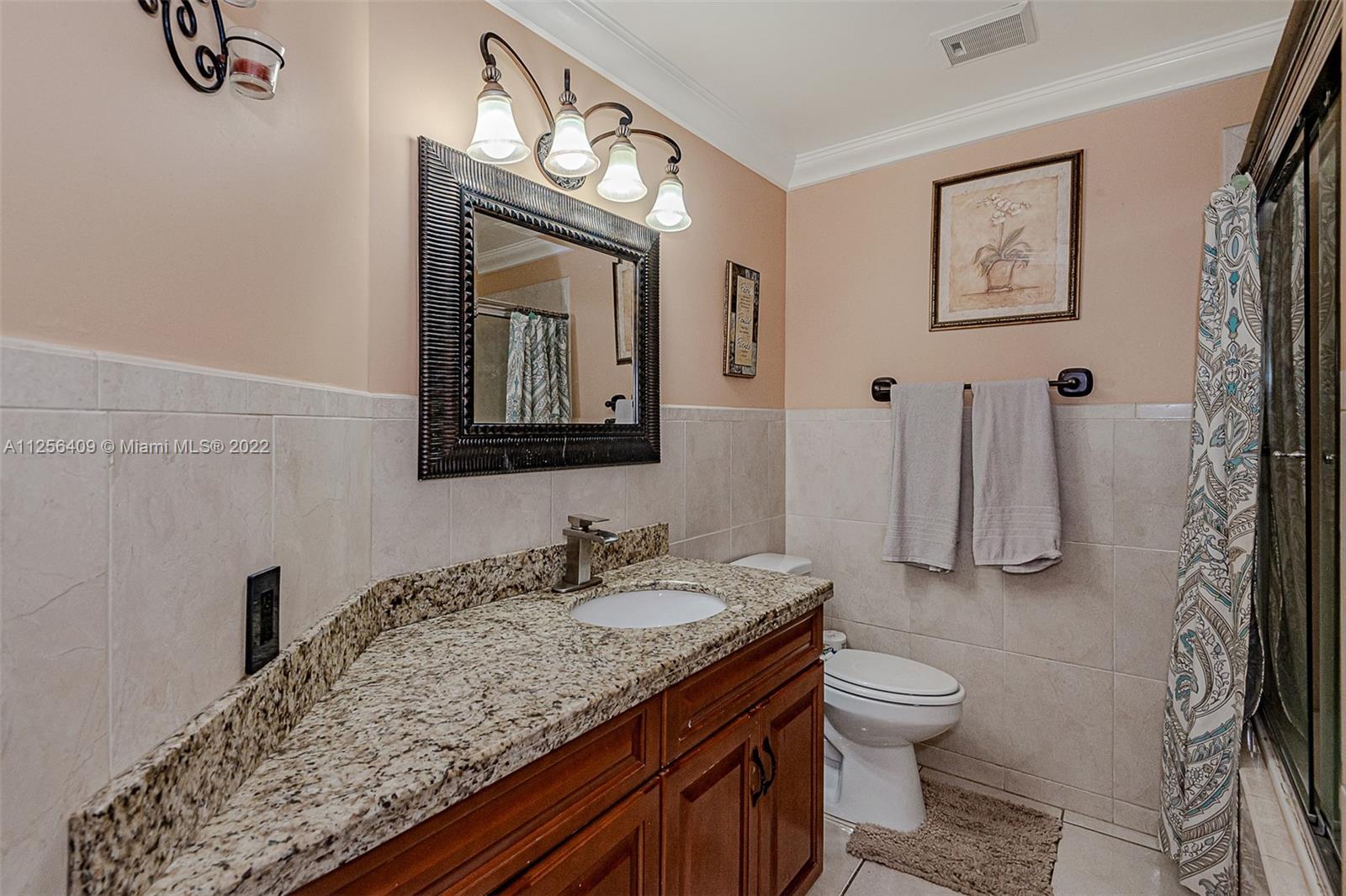 ROYAL GRENADIER 2 CONDO - Residential