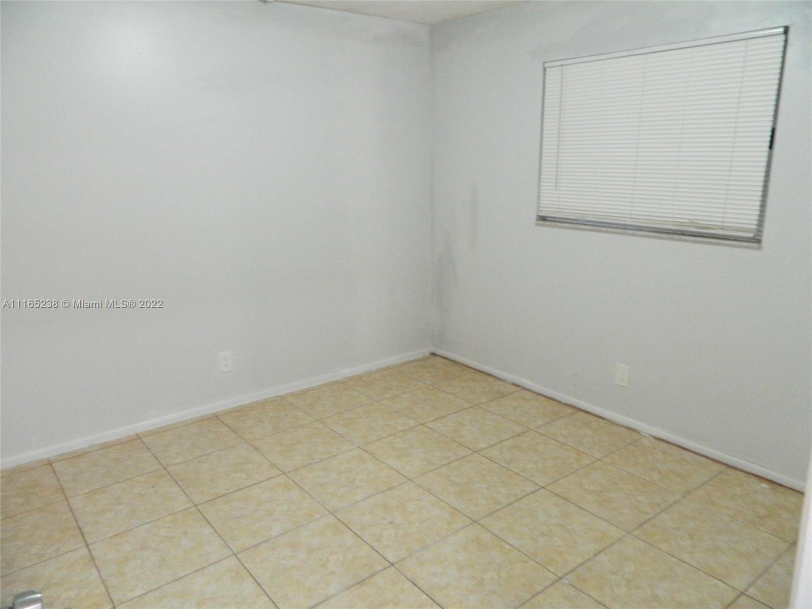 Roosevelt Gardens - Residential Lease