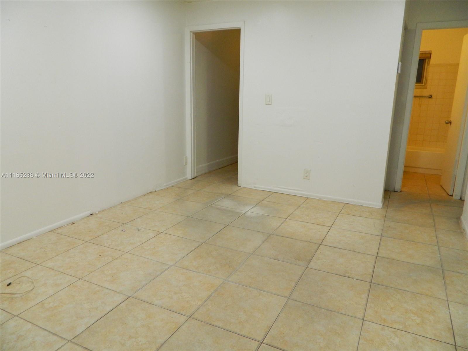 Roosevelt Gardens - Residential Lease